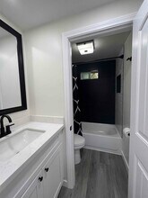 214 E Park Ave in San Diego, CA - Building Photo - Building Photo