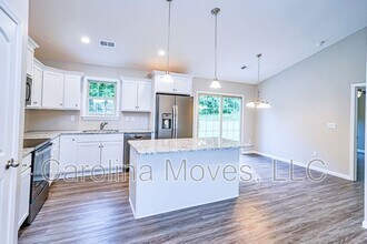 252 Lockeland Park Dr in Simpsonville, SC - Building Photo - Building Photo