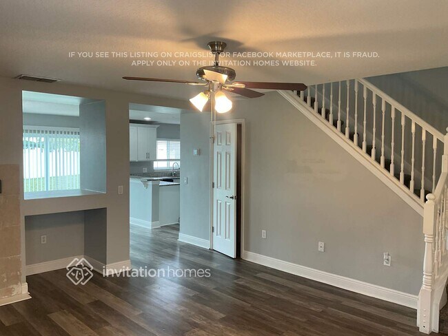 3337 Whistling Trail in St. Cloud, FL - Foto de edificio - Building Photo
