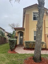 11020 NW 87th Ln in Doral, FL - Building Photo - Building Photo