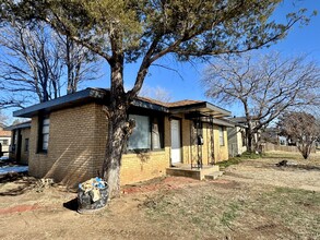 1001 4th Ave in Canyon, TX - Building Photo - Building Photo