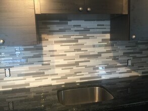 54 Beacon St, Unit 3 in Somerville, MA - Building Photo - Building Photo