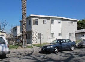 7817 Scout Ave Apartments