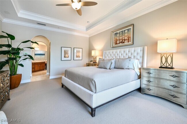 property at 2764 Tiburon Blvd E