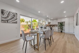 4858 Rue Toulon Ct in San Jose, CA - Foto de edificio - Building Photo