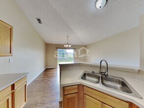 6407 Tabogi Trl in Wesley Chapel, FL - Foto de edificio - Building Photo