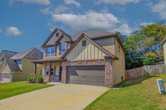 1907 Westminster Dr in Phenix City, AL - Foto de edificio - Building Photo