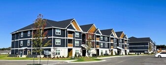 Solstice Apartments in Madison, AL - Building Photo