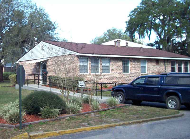 College Arms Apartments in Palatka, FL - Building Photo