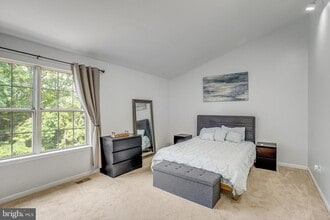 111 Aston Ct, Unit 356 in Stafford, VA - Building Photo - Building Photo