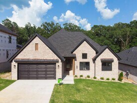 15112 Matterhorn Lp in Maumelle, AR - Building Photo