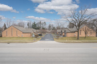 3122 Evergreen Rd in Toledo, OH - Foto de edificio - Building Photo