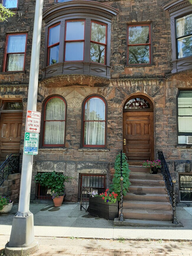 141 Eagle St Rentals in Albany, NY