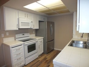2790 Cactus Ct in Cameron Park, CA - Building Photo - Building Photo