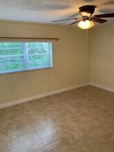1907 NE 2nd St-Unit -15 in Deerfield Beach, FL - Building Photo - Building Photo