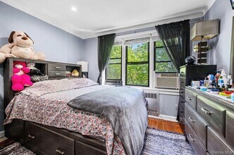 143-50 Hoover Ave in Queens, NY - Building Photo - Building Photo