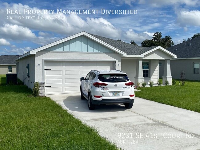 9231 SE 41st Court Rd in Ocala, FL - Foto de edificio - Building Photo