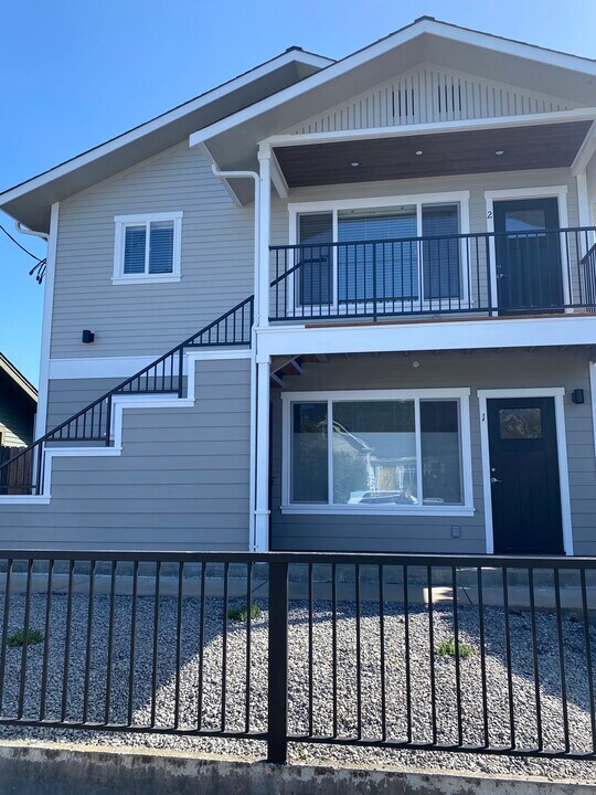 1318 6th St in Eureka, CA - Building Photo