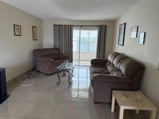 property at 8135 Sunrise Lakes Blvd