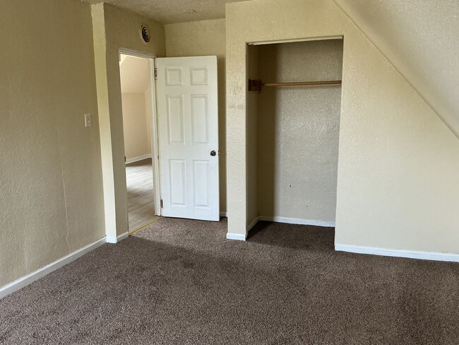 property at 4709 N 35th St