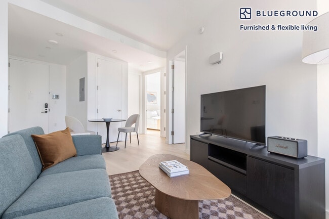 150 Lawrence St in Brooklyn, NY - Foto de edificio - Building Photo