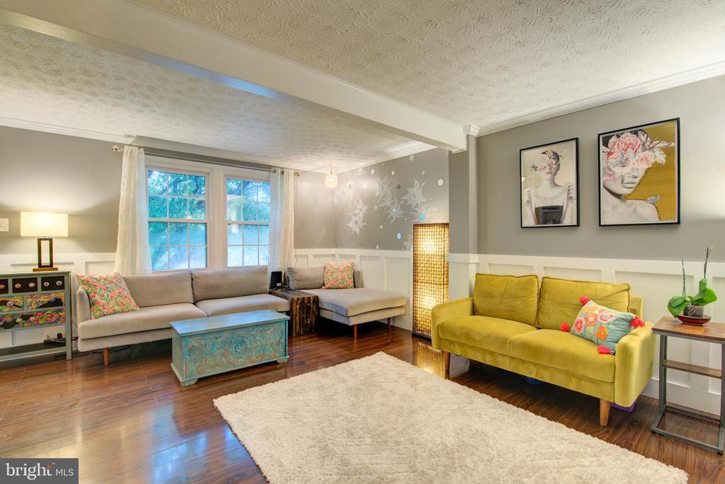 11564 Ivy Bush Ct in Reston, VA - Building Photo