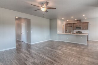 2504 Woolsey Ln in Yakima, WA - Building Photo - Building Photo