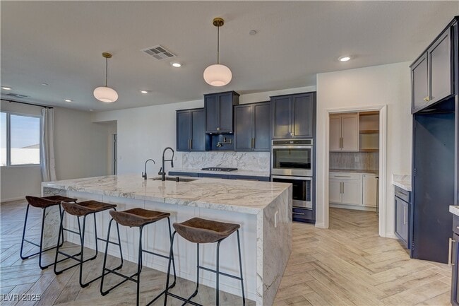 6390 Montrose Park Ct