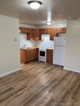 77 Winfield St in Norwalk, CT - Building Photo - Building Photo