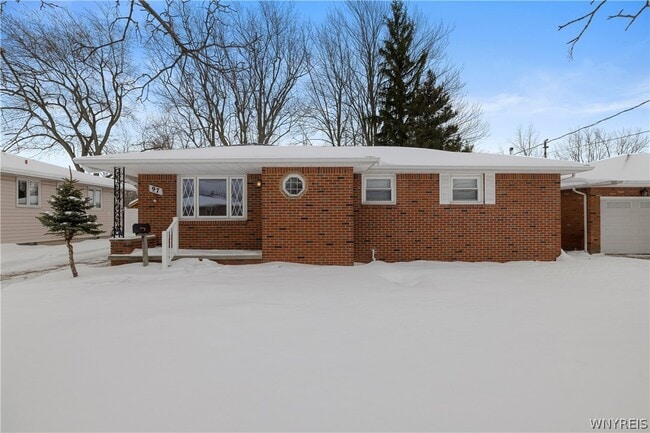 97 Mitchell Dr in Tonawanda, NY - Building Photo - Building Photo
