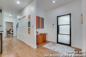 211 Gibson in San Antonio, TX - Building Photo - Building Photo