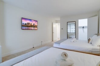 320 23rd St S in Arlington, VA - Building Photo - Building Photo