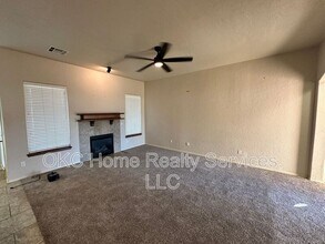 1909 NE 32nd St in Moore, OK - Building Photo - Building Photo