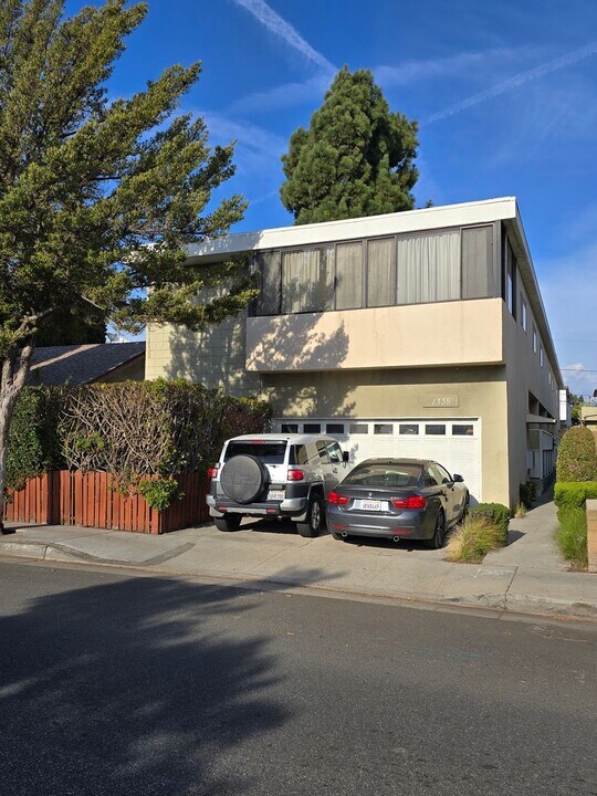 1335 26th St in Santa Monica, CA - Building Photo