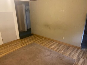 2312 Sledge St in Marshall, TX - Building Photo - Building Photo