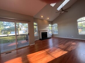 13272 W Heiden Cir in Lake Bluff, IL - Building Photo - Building Photo