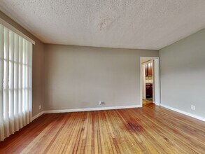 6515 Ector Rd in Jacksonville, FL - Building Photo - Building Photo