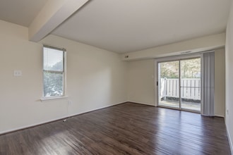 New Forest Apartments in St. Charles, MD - Building Photo - Building Photo