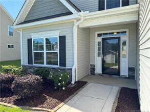 438 Gadson Dr in Hope Mills, NC - Building Photo - Building Photo