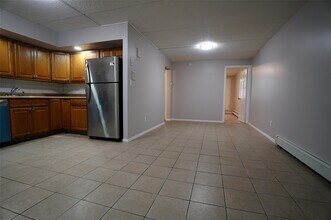 143-49 Barclay Ave in Queens, NY - Building Photo - Building Photo