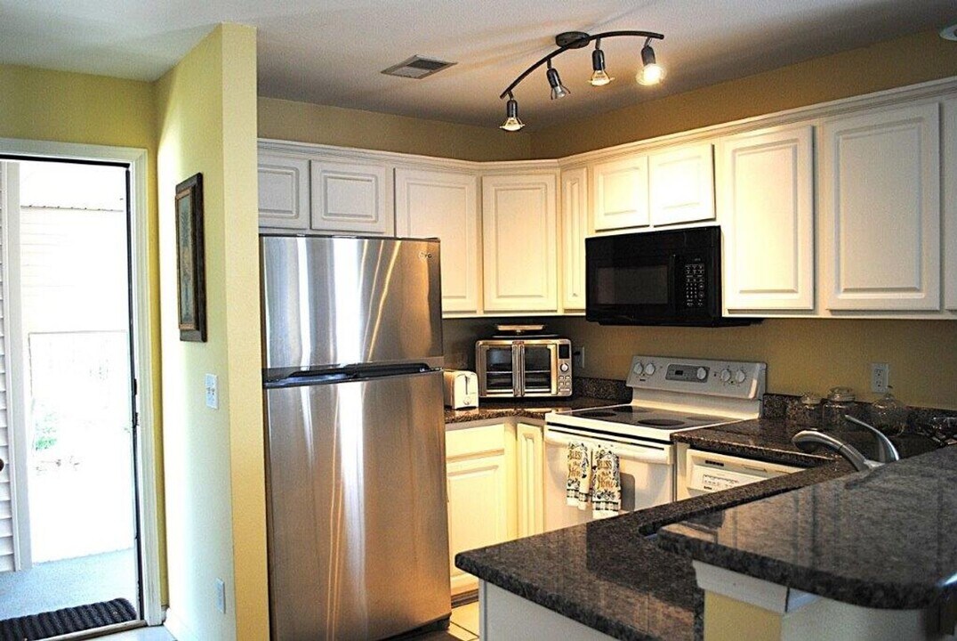 398 Blue Stem Dr in Pawleys Island, SC - Building Photo