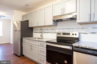 2542 N Water St in Philadelphia, PA - Building Photo - Building Photo