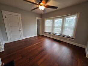 5030 E New York St in Indianapolis, IN - Building Photo - Building Photo