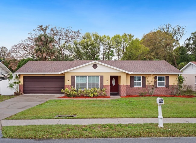 property at 2900 E Grant Ave