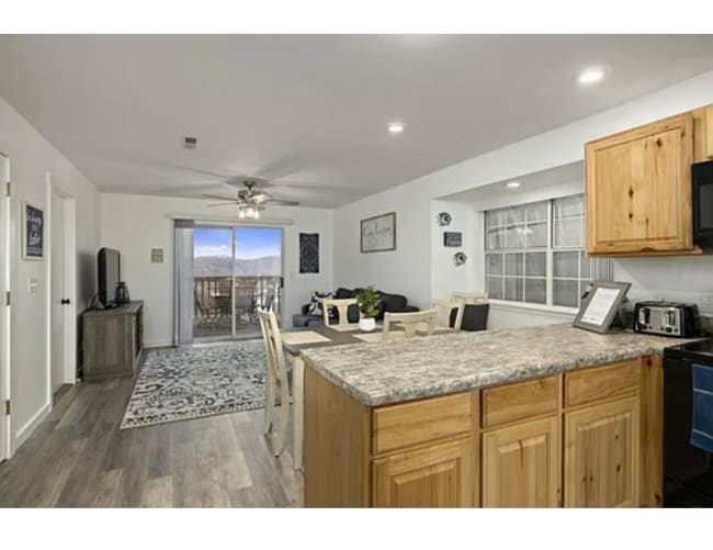 38 Lantern Bay Ln in Branson, MO - Building Photo - Building Photo
