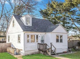 235 Tree Ave in Central Islip, NY - Building Photo