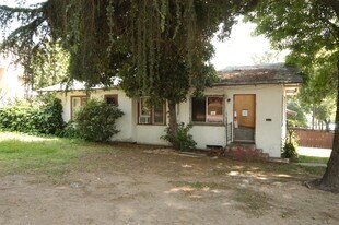240-248 E Washington Blvd in Pasadena, CA - Building Photo