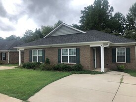 1105 Cason St in Belmont, NC - Building Photo