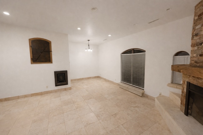 32 E Utah Ave, Unit 205 in Payson, UT - Building Photo - Building Photo