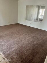 99 N Cooper Rd in Chandler, AZ - Building Photo - Building Photo